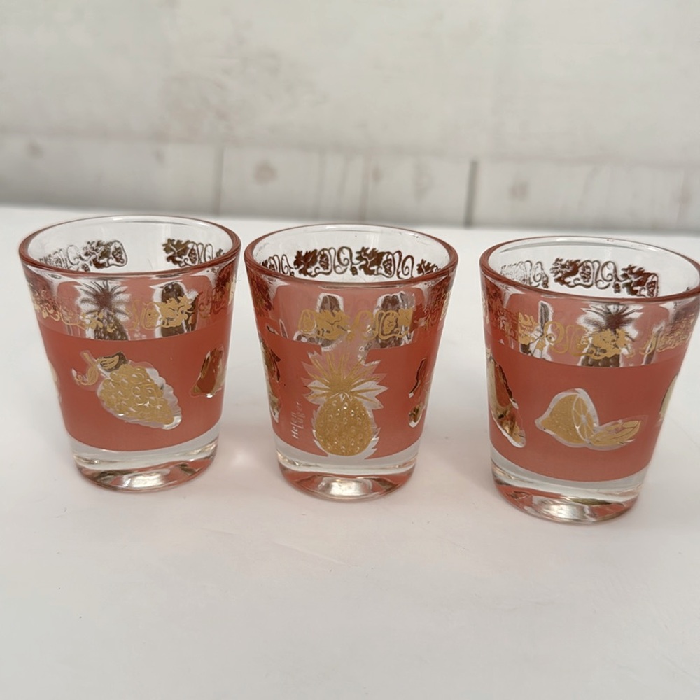 Vintage MCM Helen Luger Tropical Pineapple Fruit Shot Glasses Pink/Gold Set of 3
